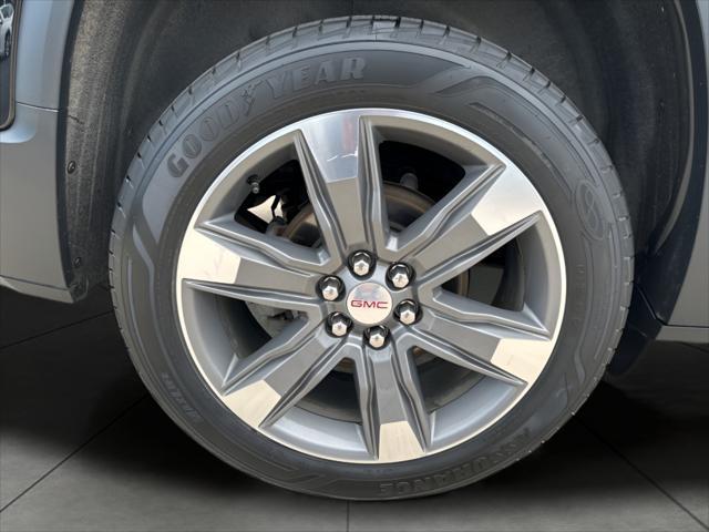 used 2018 GMC Acadia car, priced at $17,598