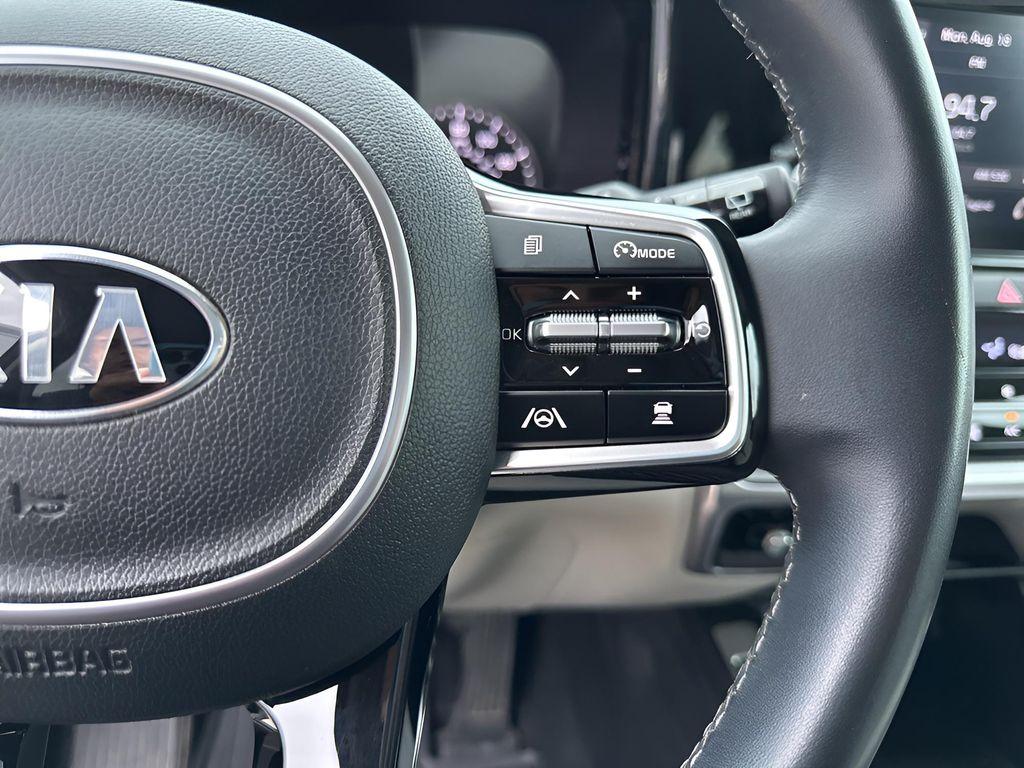 used 2021 Kia Sorento Hybrid car, priced at $24,248