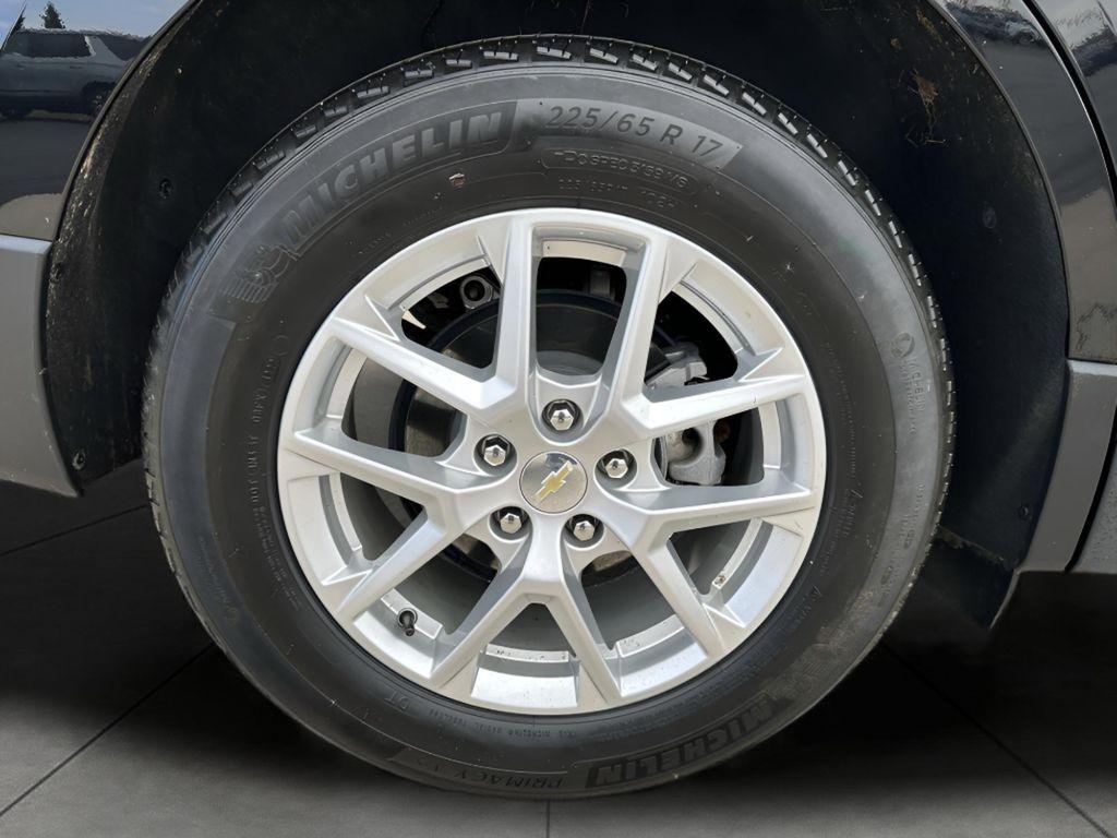 used 2022 Chevrolet Equinox car, priced at $22,848