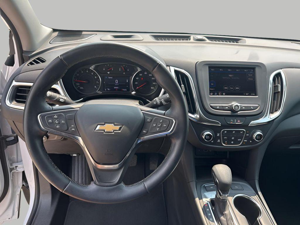 used 2024 Chevrolet Equinox car, priced at $25,704
