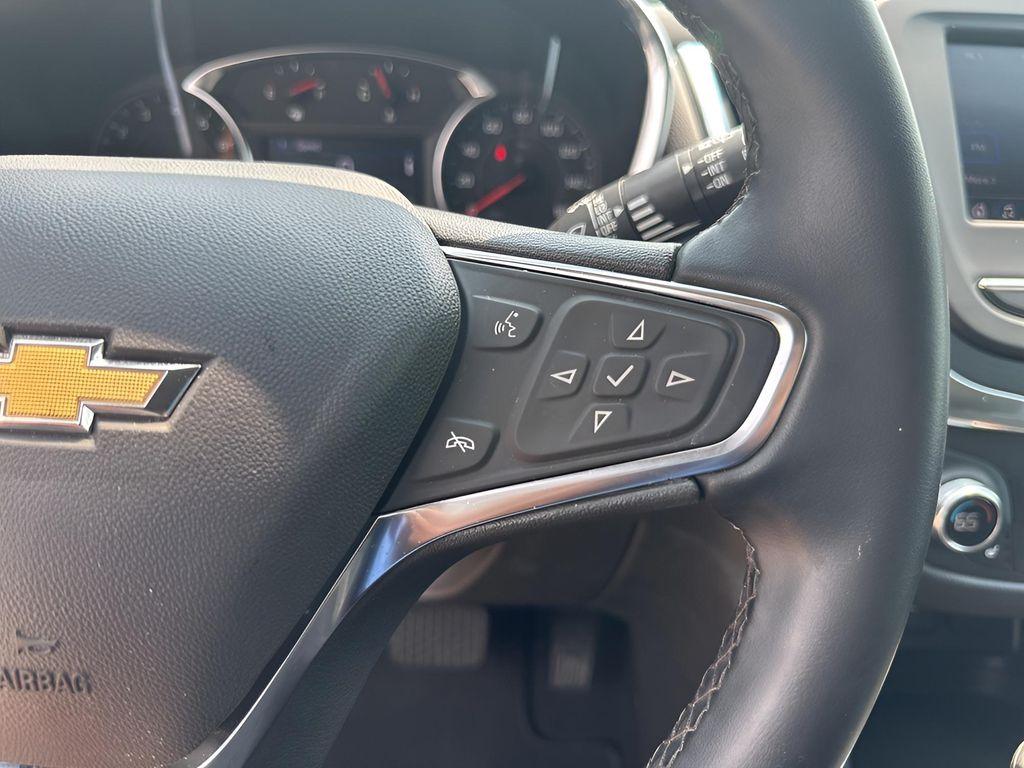 used 2024 Chevrolet Equinox car, priced at $25,704