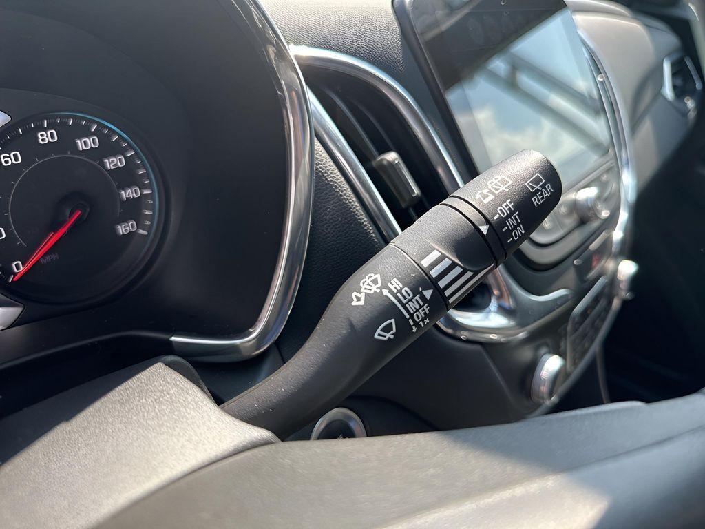 used 2018 Chevrolet Equinox car, priced at $13,896