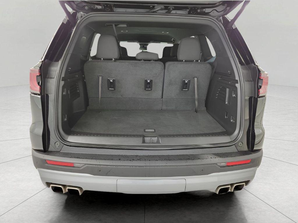 used 2025 GMC Acadia car, priced at $38,674