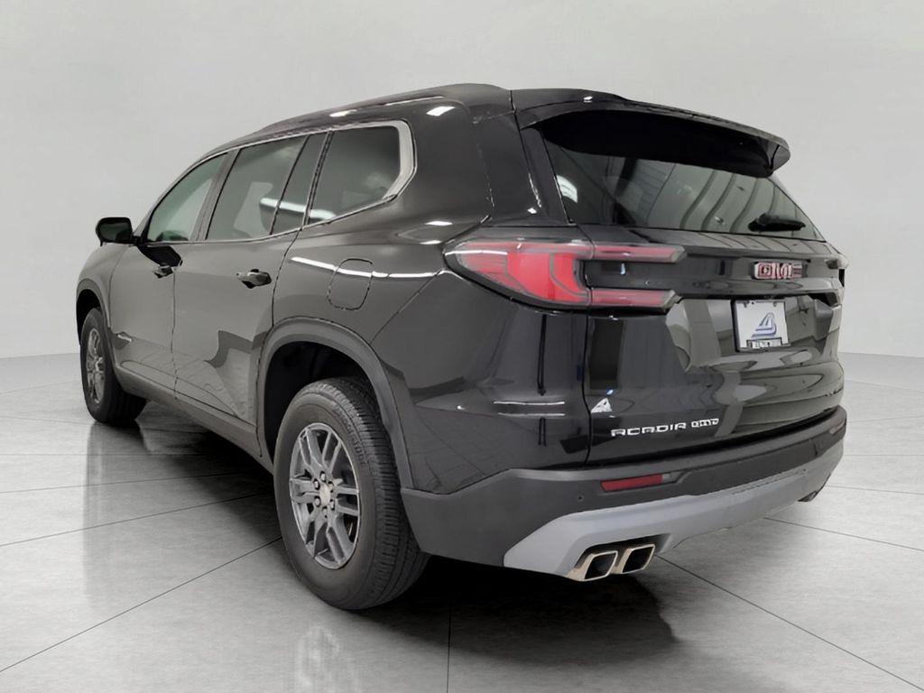 used 2025 GMC Acadia car, priced at $38,674
