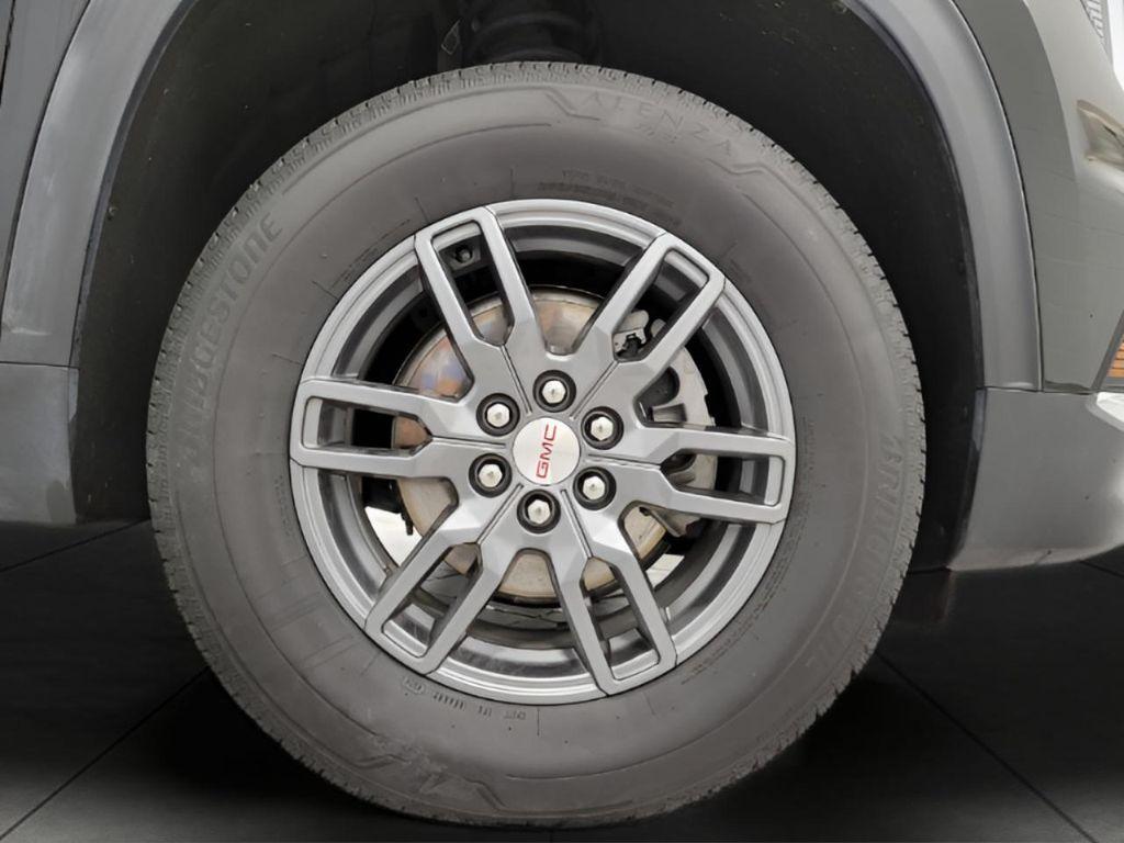 used 2025 GMC Acadia car, priced at $38,674