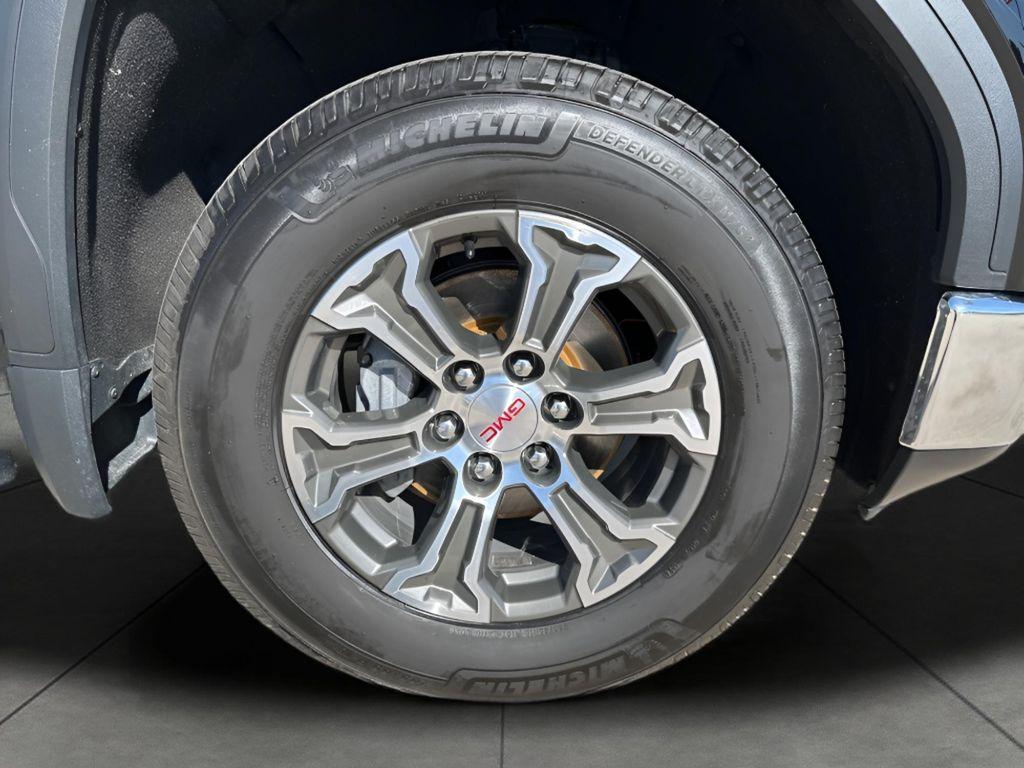 used 2021 GMC Sierra 1500 car, priced at $34,863