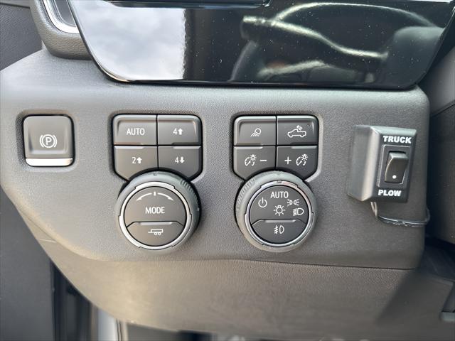 new 2025 Chevrolet Silverado 3500 car, priced at $65,424