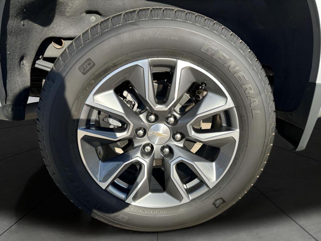 used 2024 Chevrolet Silverado 1500 car, priced at $41,872