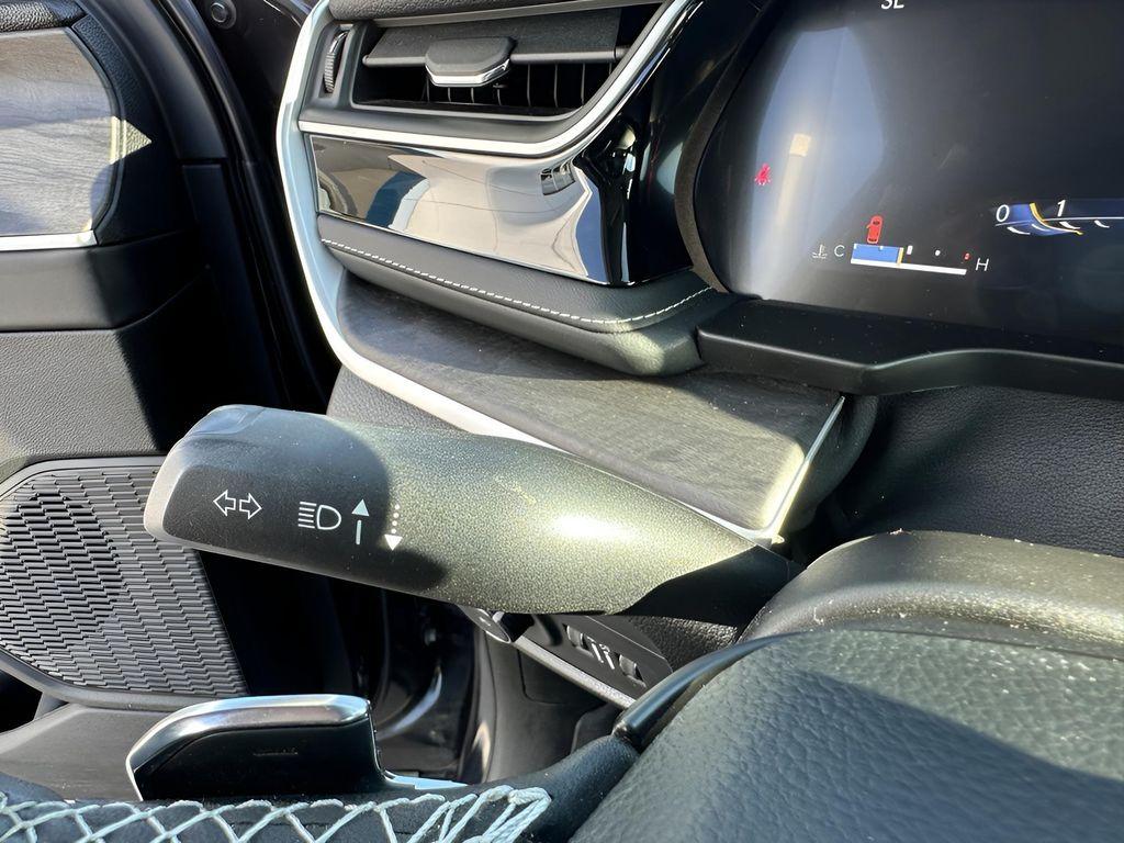 used 2024 Jeep Grand Cherokee car, priced at $34,230