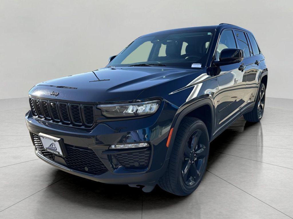 used 2024 Jeep Grand Cherokee car, priced at $34,230