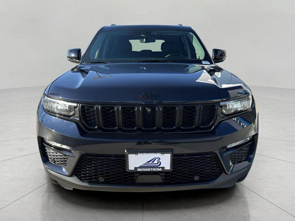 used 2024 Jeep Grand Cherokee car, priced at $34,230