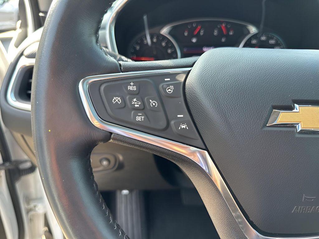 used 2021 Chevrolet Equinox car, priced at $24,946