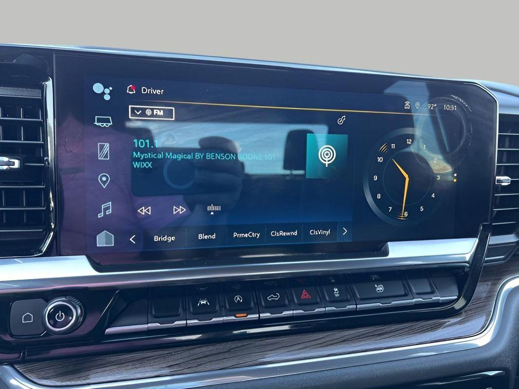 used 2024 Chevrolet Silverado 1500 car, priced at $35,998