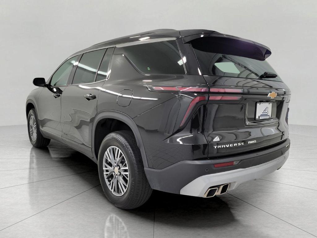 used 2025 Chevrolet Traverse car, priced at $36,480