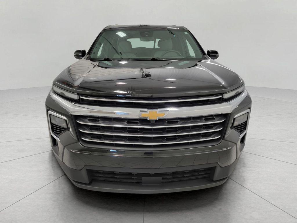 used 2025 Chevrolet Traverse car, priced at $36,480