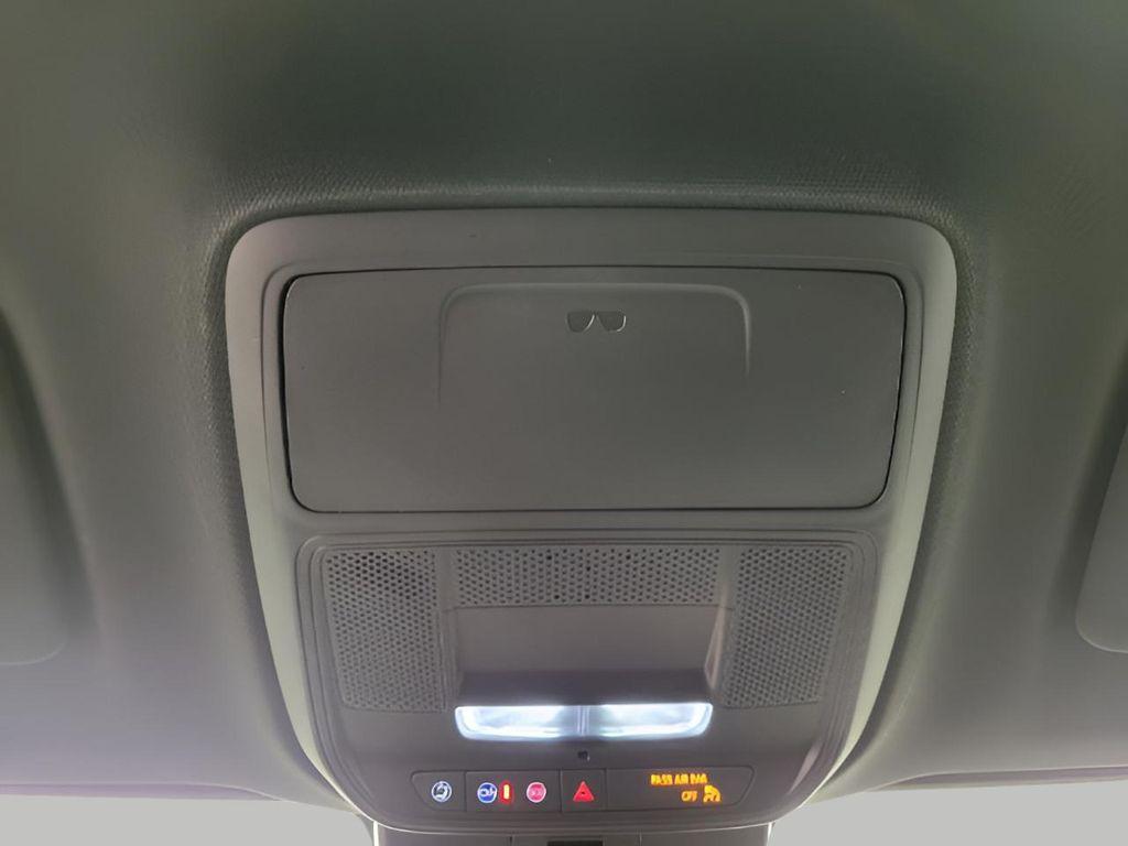 used 2025 Chevrolet Traverse car, priced at $36,480