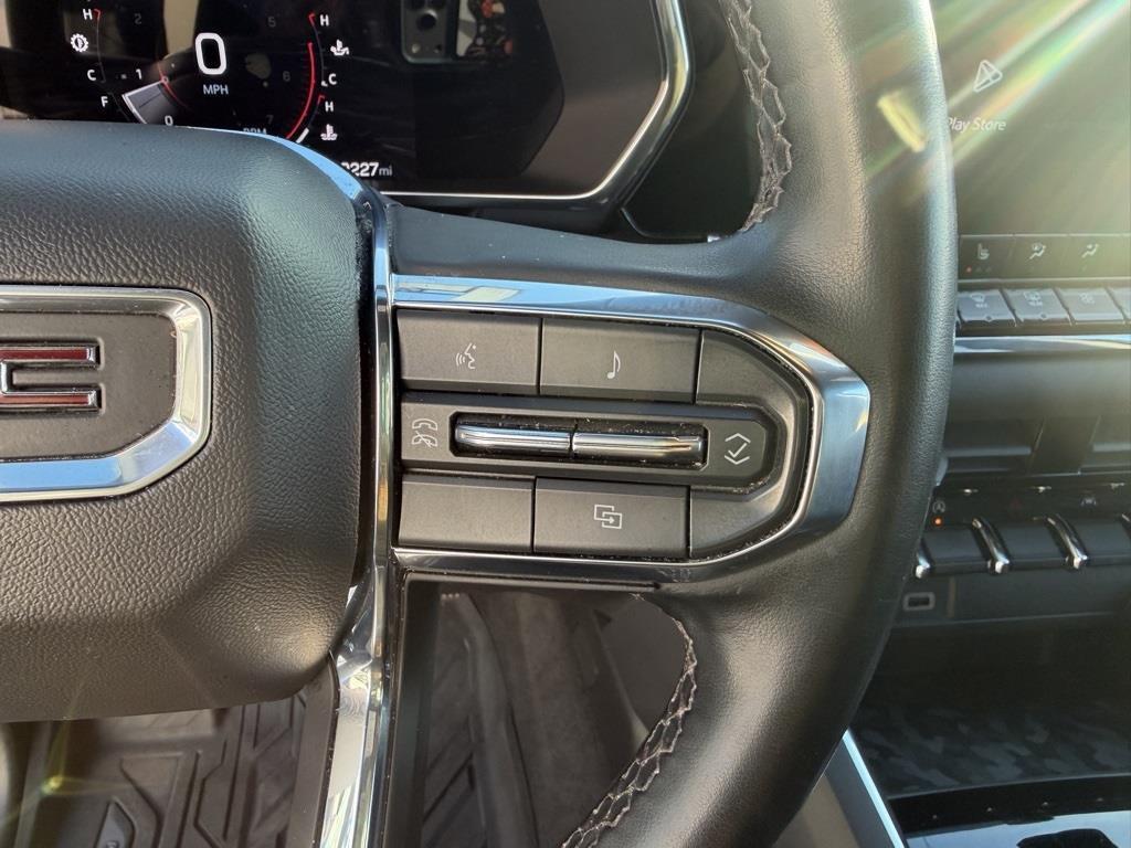 used 2023 GMC Canyon car, priced at $36,340