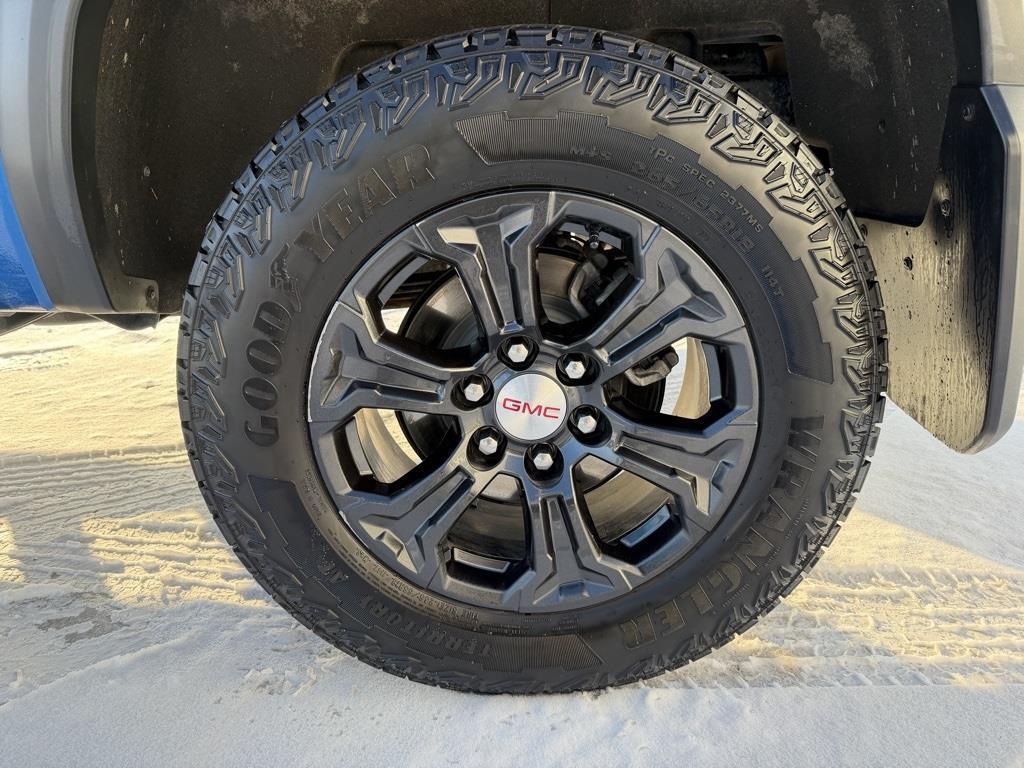 used 2023 GMC Canyon car, priced at $36,340