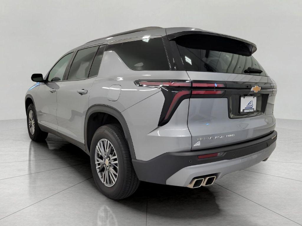 used 2025 Chevrolet Traverse car, priced at $36,752