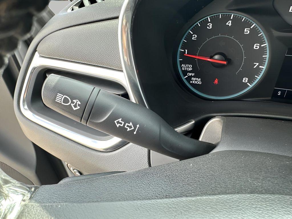 used 2018 Chevrolet Equinox car, priced at $10,984