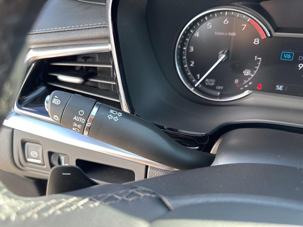 used 2025 Cadillac XT6 car, priced at $42,467