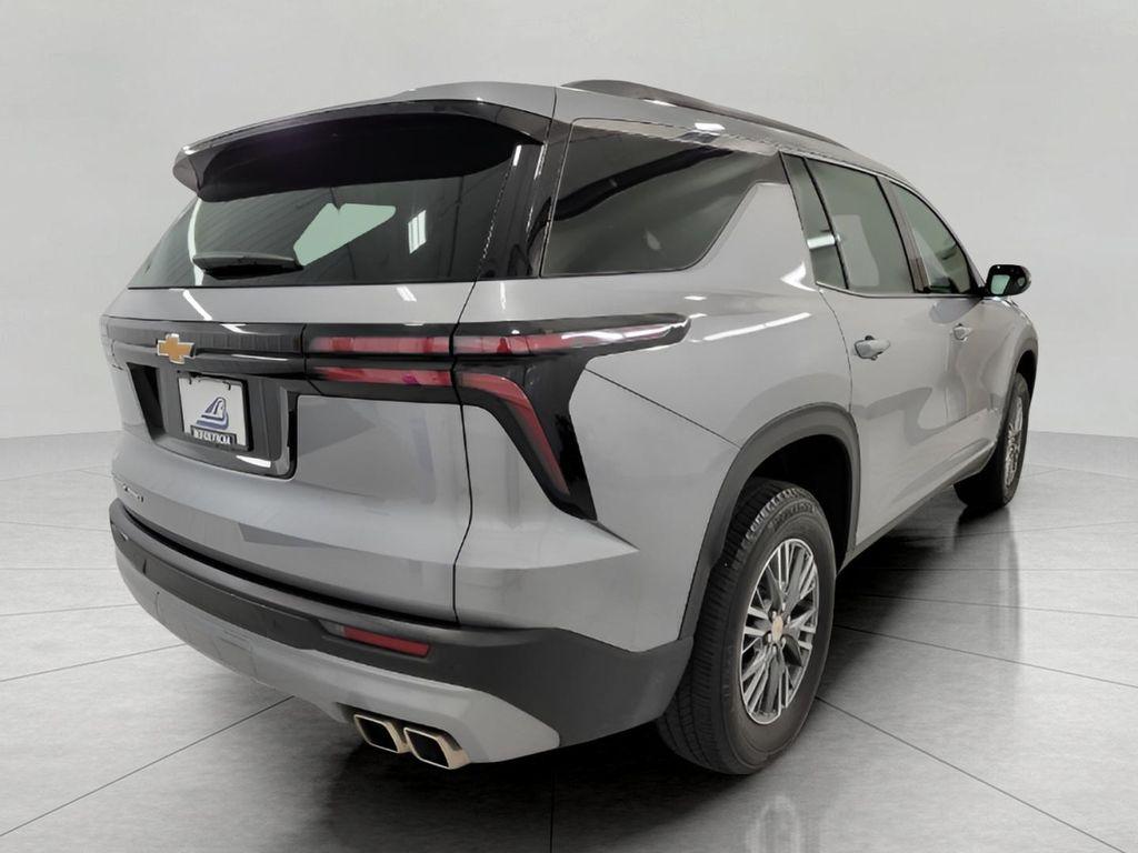 used 2025 Chevrolet Traverse car, priced at $38,431