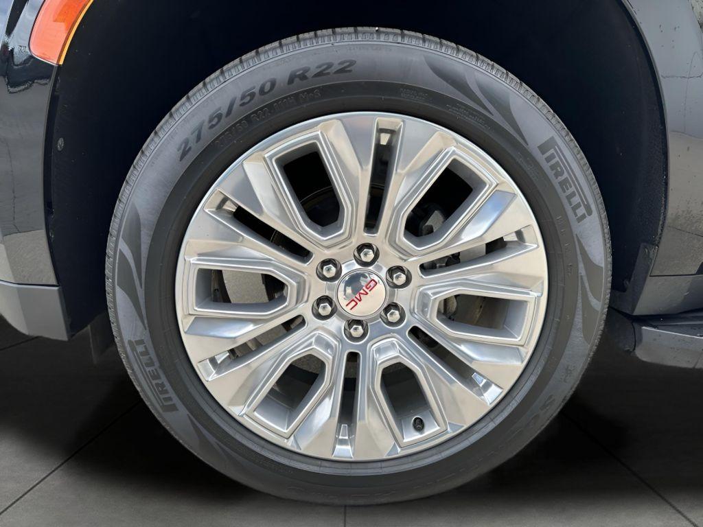 used 2021 GMC Yukon car, priced at $41,993