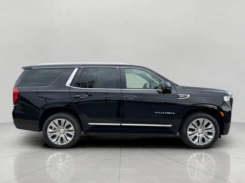 used 2021 GMC Yukon car, priced at $41,993