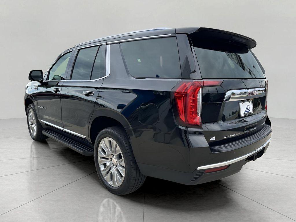 used 2021 GMC Yukon car, priced at $41,993