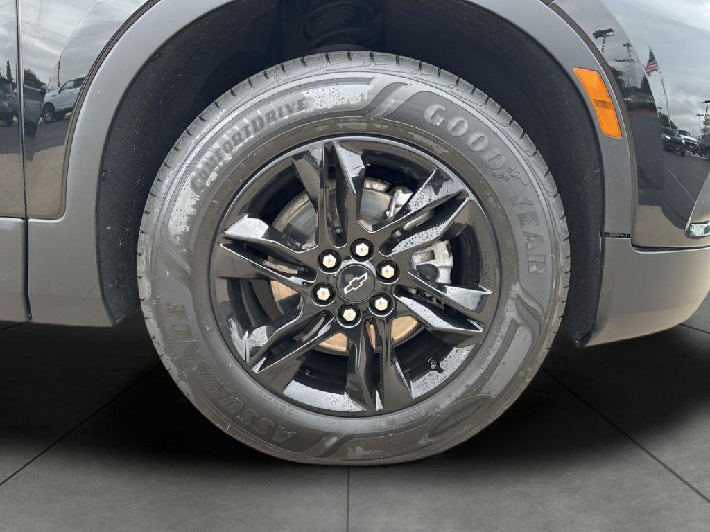 used 2022 Chevrolet Blazer car, priced at $28,612