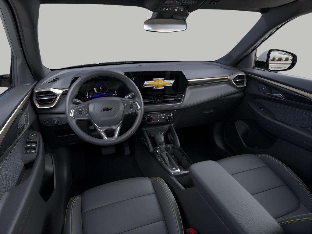 new 2025 Chevrolet TrailBlazer car, priced at $28,120