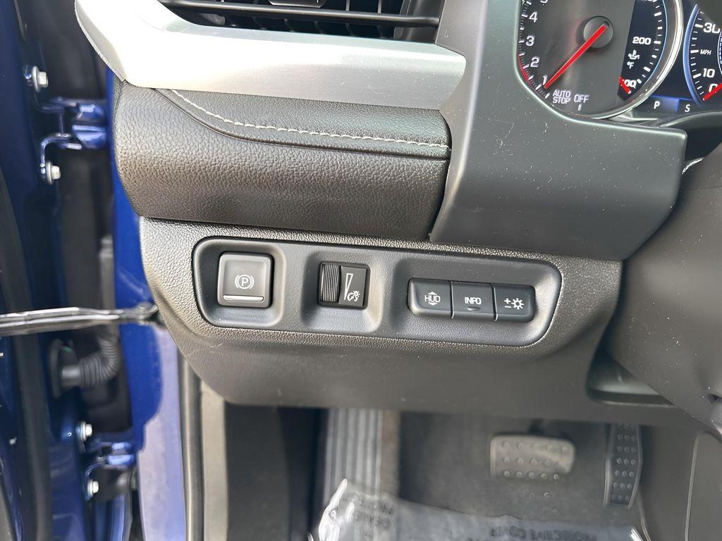 used 2023 GMC Acadia car, priced at $32,902