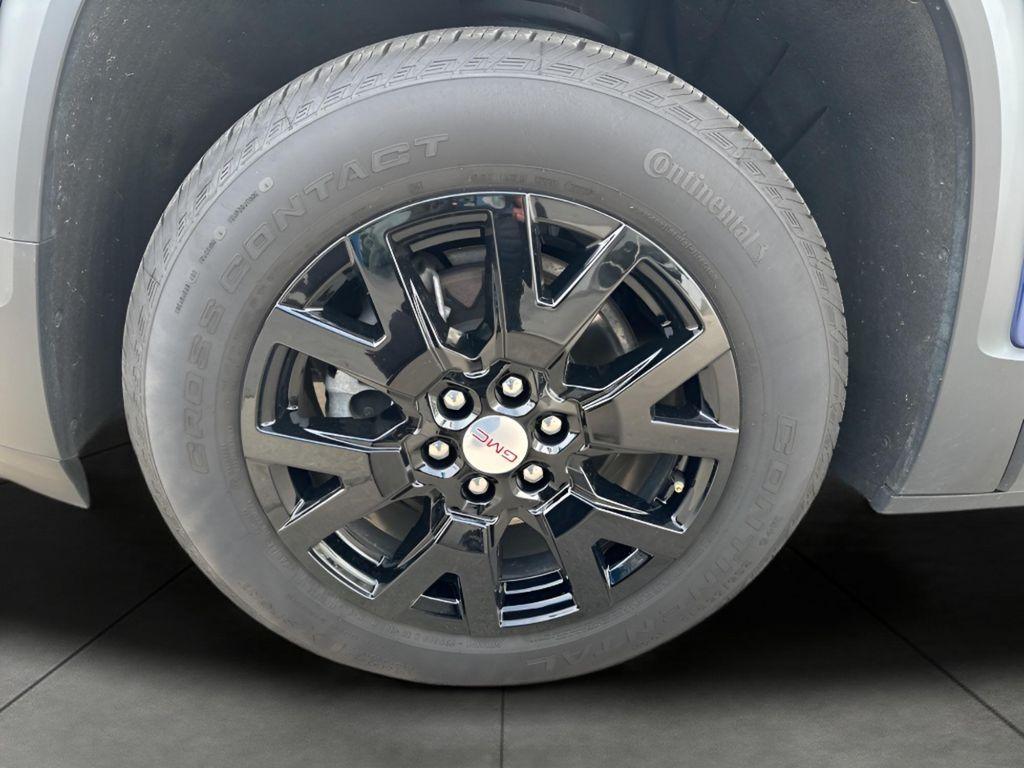 used 2023 GMC Acadia car, priced at $32,902