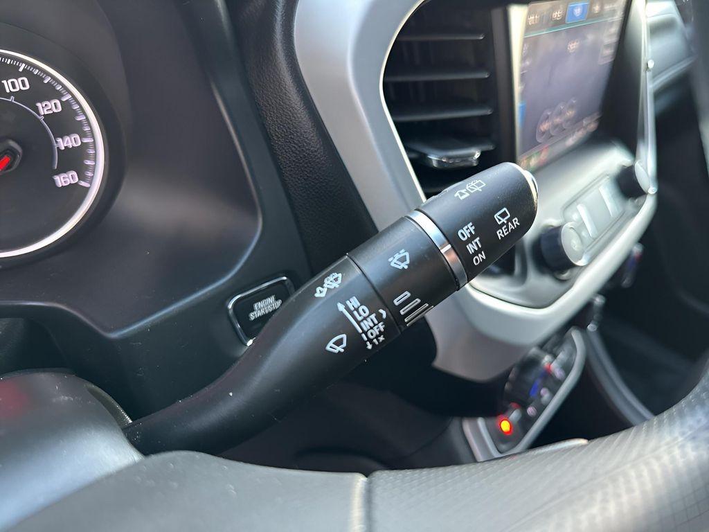 used 2023 GMC Acadia car, priced at $29,395