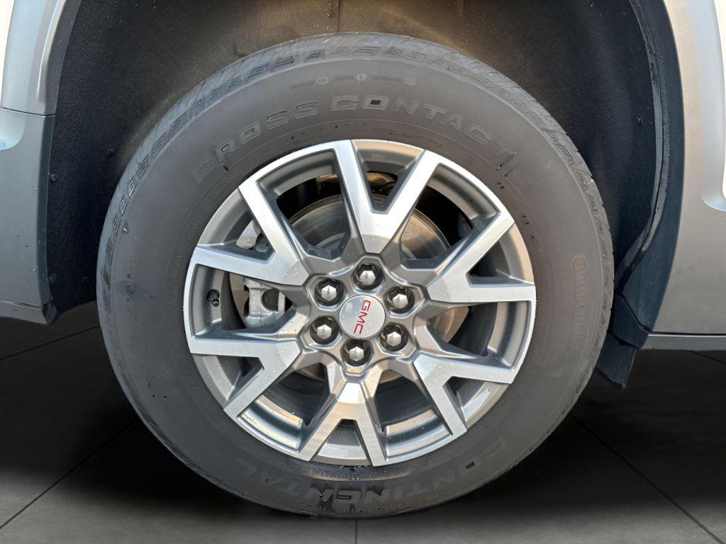 used 2023 GMC Acadia car, priced at $29,395