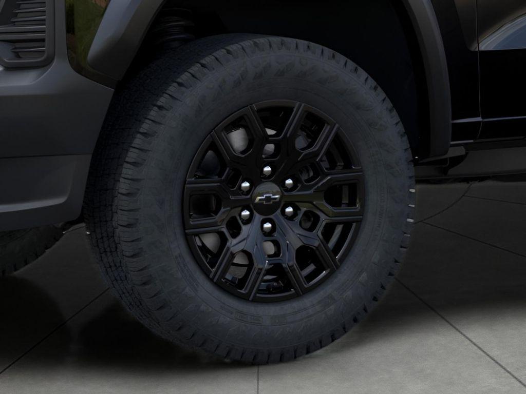 new 2025 Chevrolet Colorado car, priced at $43,965