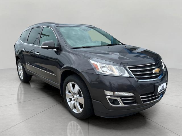 used 2015 Chevrolet Traverse car, priced at $12,996