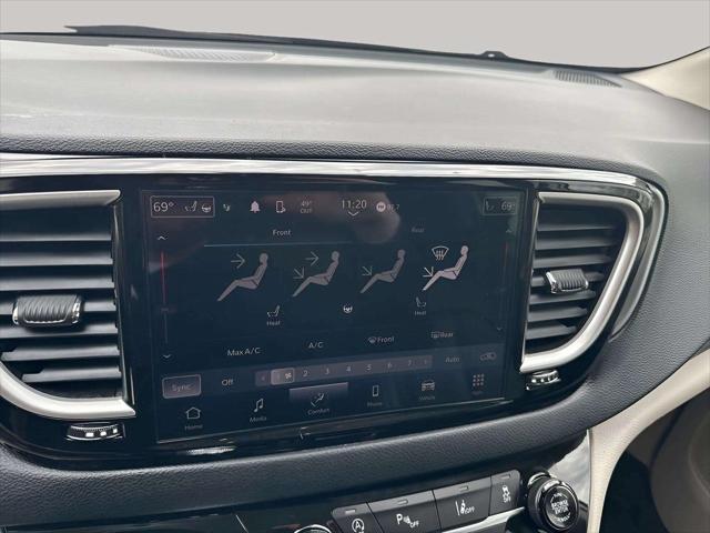 used 2023 Chrysler Pacifica car, priced at $23,772