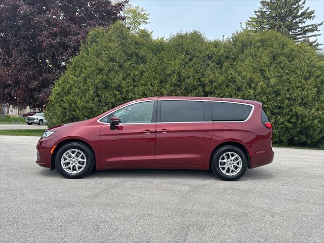 used 2023 Chrysler Pacifica car, priced at $24,492