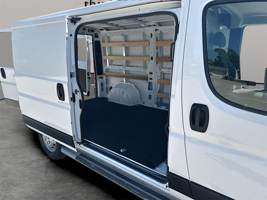 used 2023 Ram ProMaster 2500 car, priced at $30,992