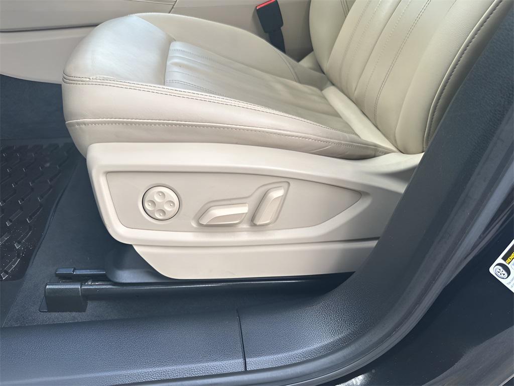 used 2023 Audi Q5 car, priced at $28,692