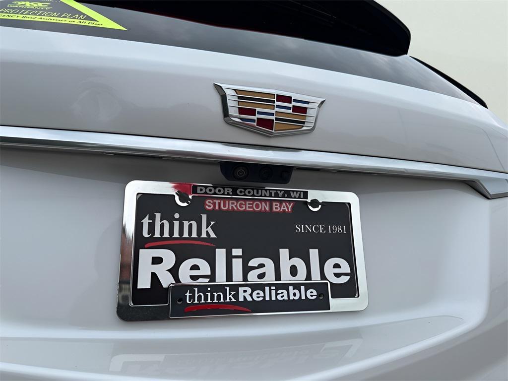 used 2023 Cadillac XT5 car, priced at $41,672