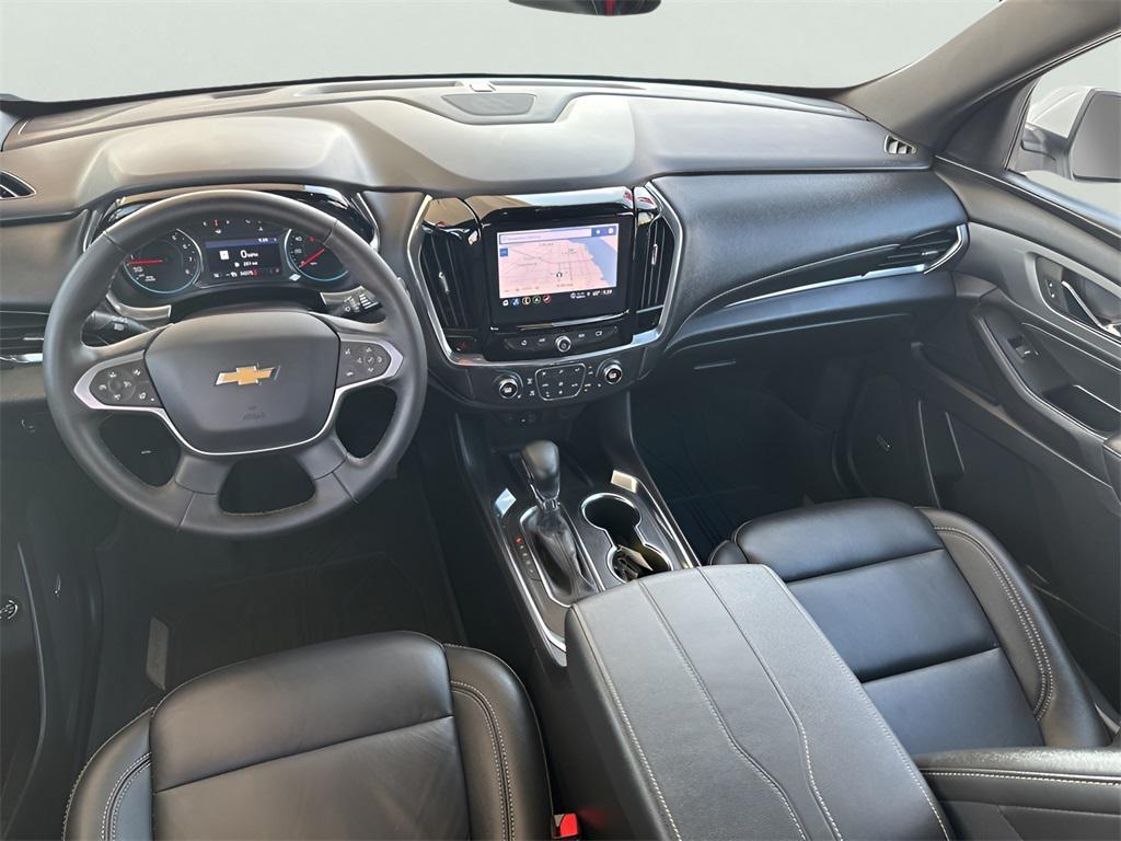 used 2023 Chevrolet Traverse car, priced at $34,992