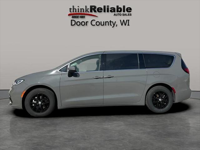 used 2023 Chrysler Pacifica car, priced at $23,592