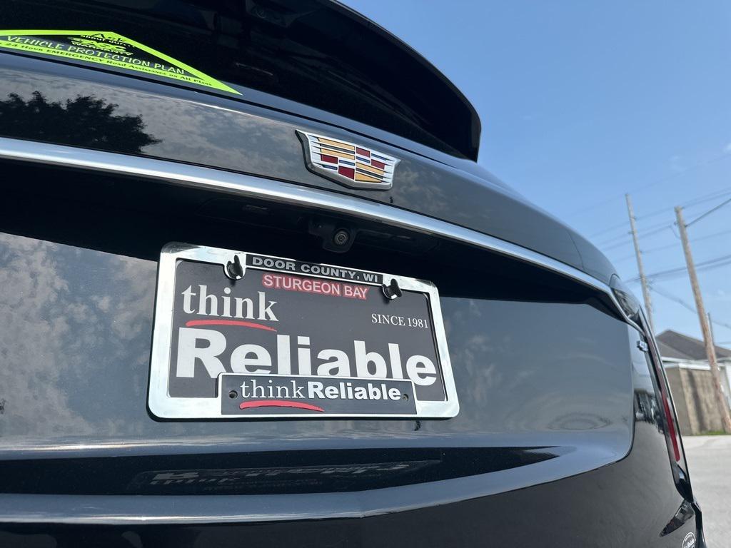 used 2023 Cadillac XT6 car, priced at $44,992