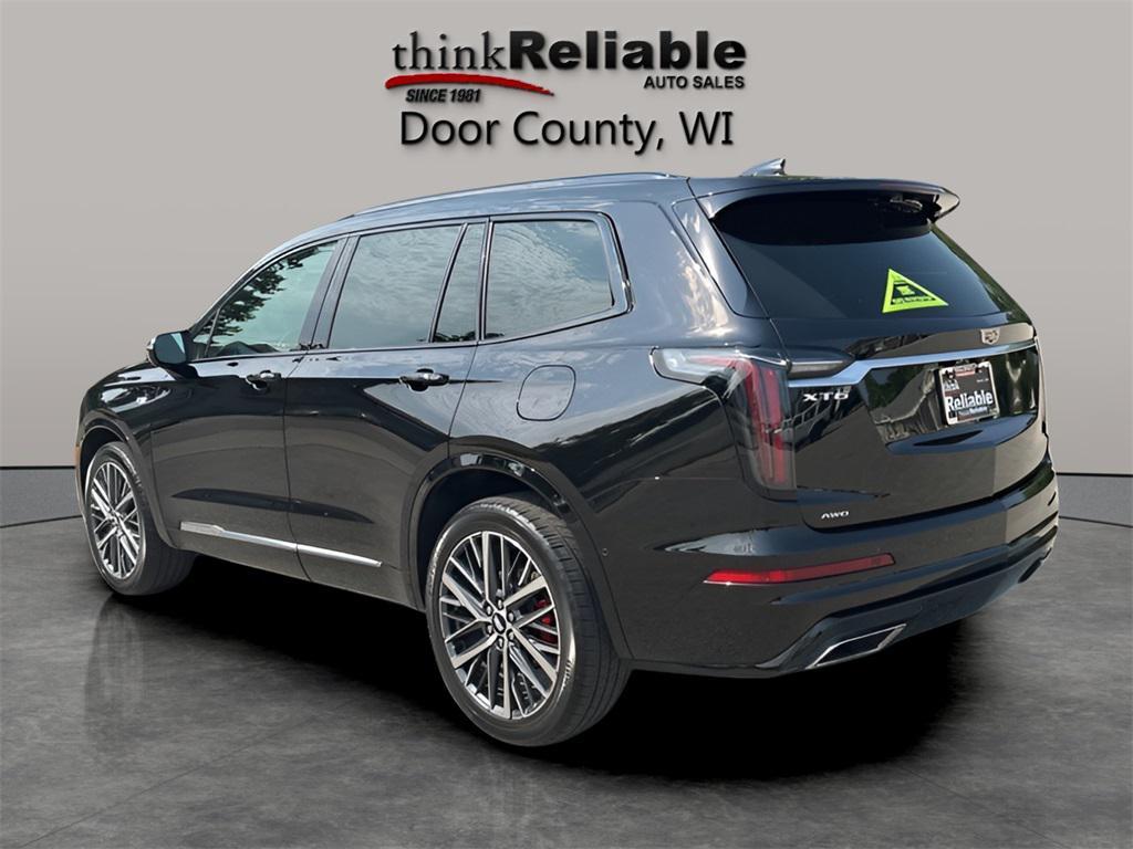 used 2023 Cadillac XT6 car, priced at $44,992