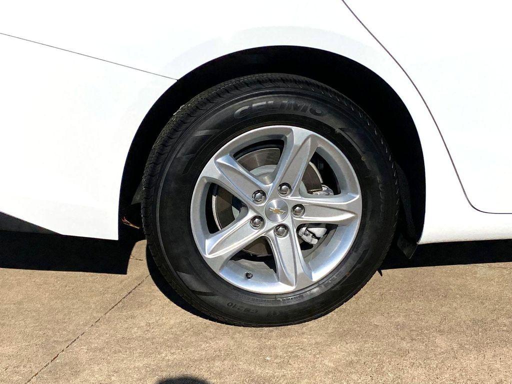 used 2024 Chevrolet Malibu car, priced at $20,091