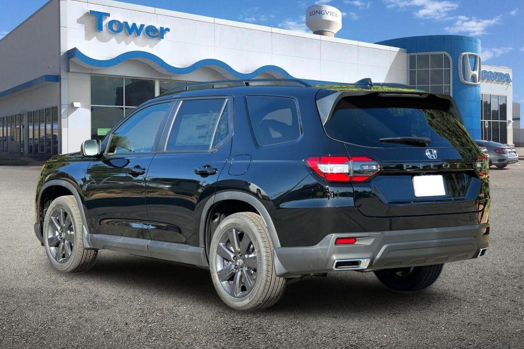 new 2025 Honda Pilot car, priced at $41,695