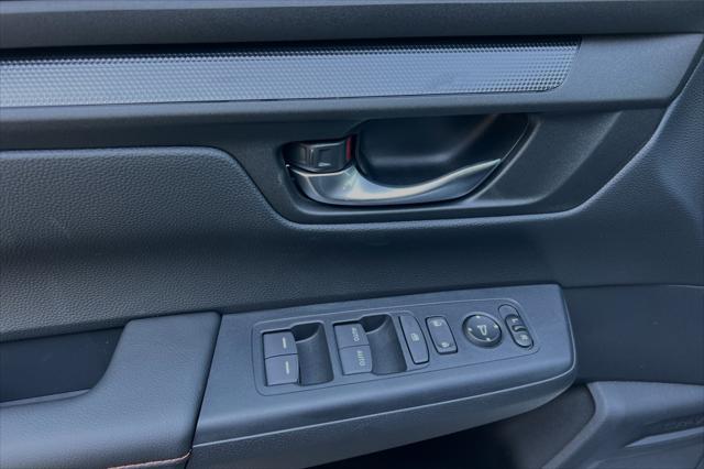 new 2025 Honda CR-V Hybrid car, priced at $37,545