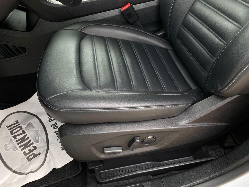 used 2024 Ford Edge car, priced at $26,405